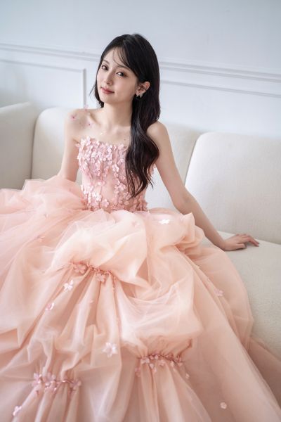 高雄翡麗婚紗 韓系婚紗 花園系列禮服 櫻花少女．粉色花瓣層次禮服1
