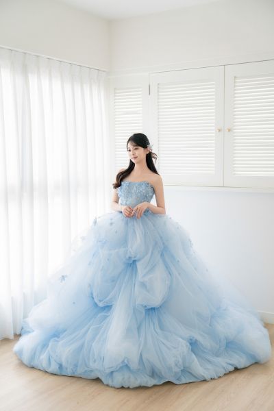 高雄翡麗婚紗 韓系婚紗 花園系列禮服 藍雪花仙子．冰藍色層次晚禮服1